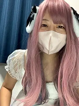 Snapshot of PINO_pino_01 chatting on 11/18/25, 07:17 PINO pino 01 online show from 11/18/25, 07:17