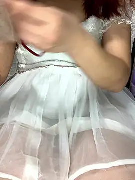 Snapshot of PINO_pino_01 chatting on 12/02/25, 06:20 PINO pino 01 online show from 12/02/25, 06:20