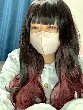 Snapshot of PINO_pino_01 chatting on 11/08/25, 09:18 PINO pino 01 online show from 11/08/25, 09:18