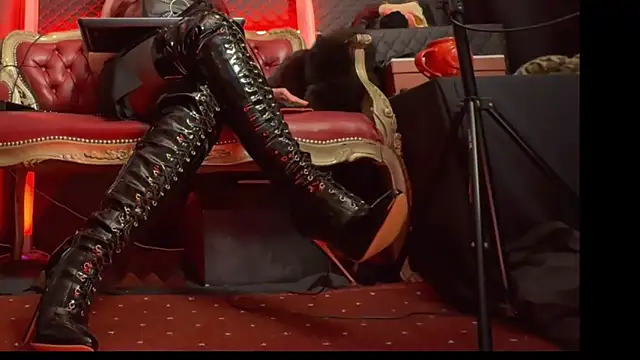 MistressesAliceAndRita online show from 04/14/26, 06:24