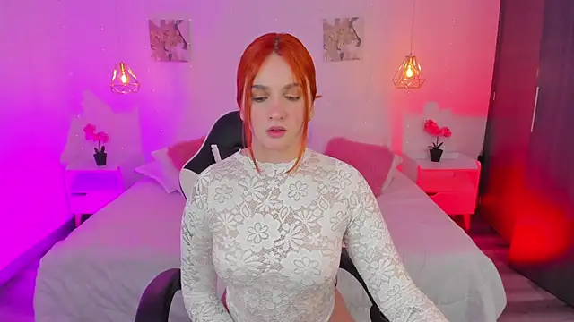 Snapshot of whiteatenea chatting on 10/08/25, 06:26 whiteatenea online show from 10/08/25, 06:26