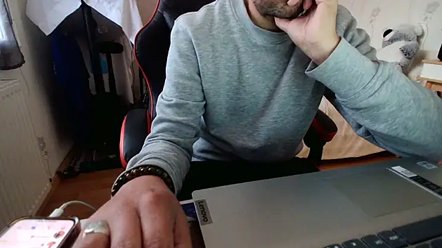 balkis30 online show from 09/25/25, 11:05