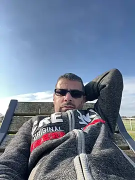 balkis30 online show from 03/07/25, 09:51