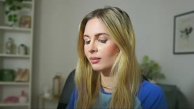 Snapshot of catecrago_ chatting on 03/06/25, 01:57 catecrago online show from 03/06/25, 01:57