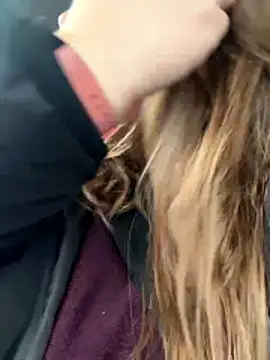 Lars-Lola online show from 12/03/25, 12:37