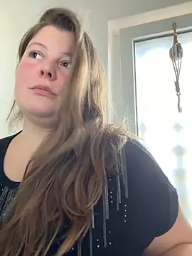 Lars-Lola online show from 03/15/26, 02:02