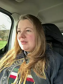 Lars-Lola online show from 03/08/26, 09:45