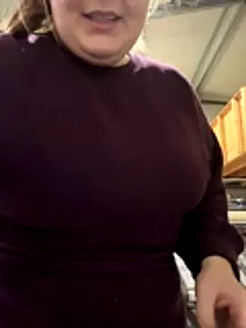 Lars-Lola online show from 11/22/25, 03:00