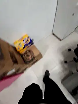 Snapshot of rodos chatting on 10/07/25, 05:41 rodos online show from 10/07/25, 05:41