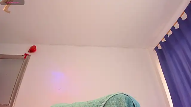 Karla Dior7 online show from 11/18/25, 03:04