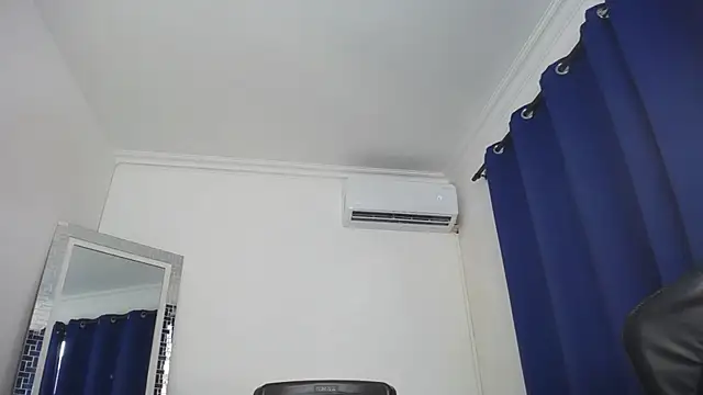 Snapshot of Karla_Dior7 chatting on 03/07/25, 07:16 Karla Dior7 online show from 03/07/25, 07:16