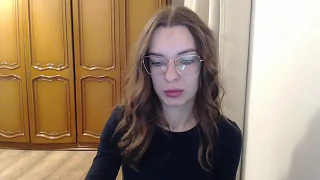 aurora lust online show from 11/14/25, 06:28