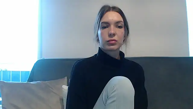 aurora lust online show from 10/03/25, 05:42