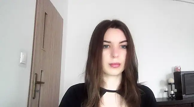 aurora lust online show from 03/11/25, 07:35