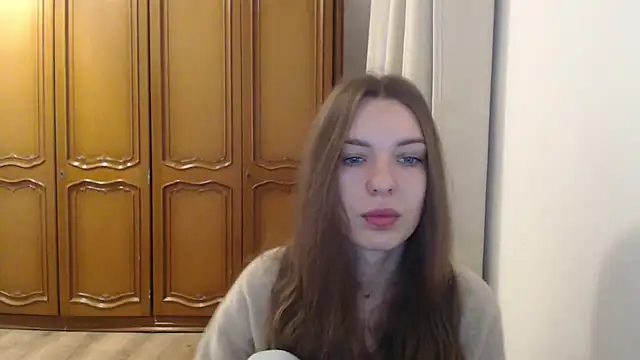 aurora lust online show from 11/17/25, 06:28