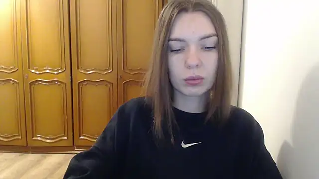 aurora lust online show from 12/02/25, 06:37