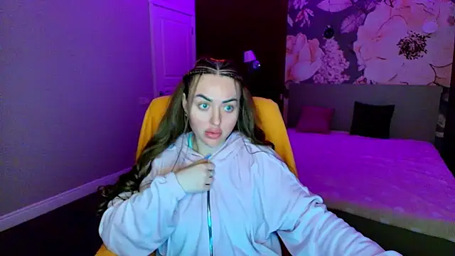 MissisCaty online show from 04/16/26, 01:39