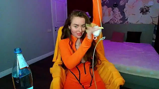 MissisCaty online show from 05/16/26, 07:02