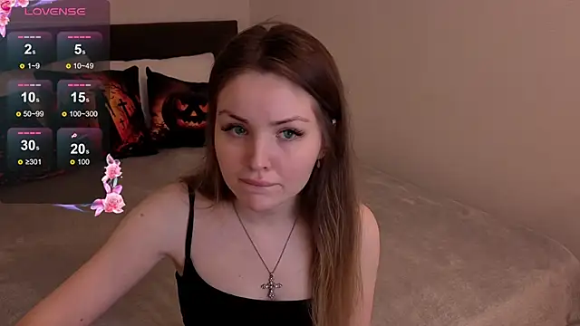 Lora Rosee online show from 11/27/25, 02:06