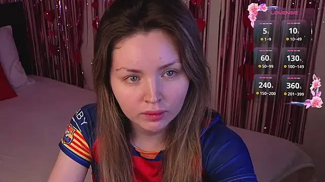Snapshot of Lora_Rosee chatting on 07/08/26, 02:29 Lora Rosee online show from 07/08/26, 02:29