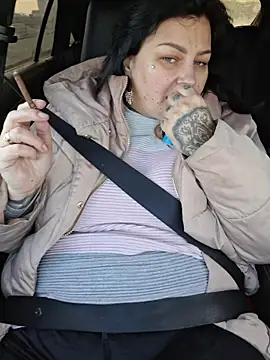 CannabisQueenn online show from 01/06/26, 08:51