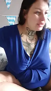 CannabisQueenn online show from 09/30/25, 07:25