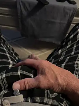 Avignon1963 online show from 04/15/26, 03:23