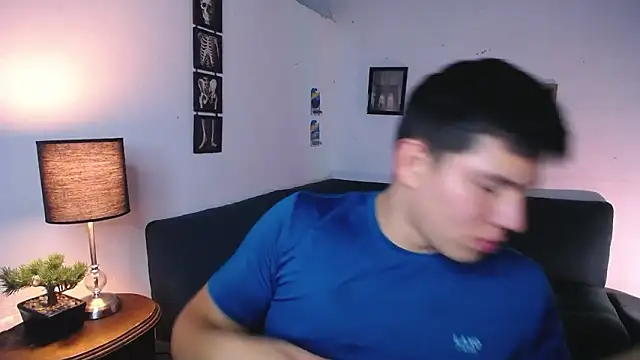 JamesCr  online show from 02/04/26, 02:28