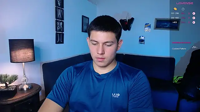 JamesCr  online show from 03/28/26, 10:44