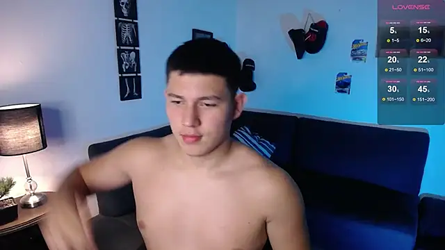 JamesCr  online show from 04/09/26, 11:11