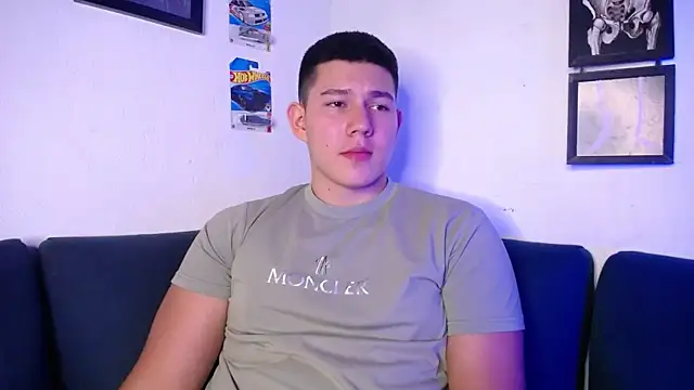 JamesCr  online show from 12/23/25, 12:22