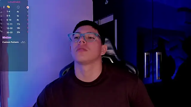 JamesCr  online show from 09/19/25, 12:20