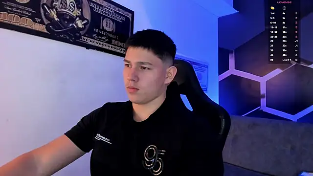 JamesCr  online show from 09/09/25, 02:54