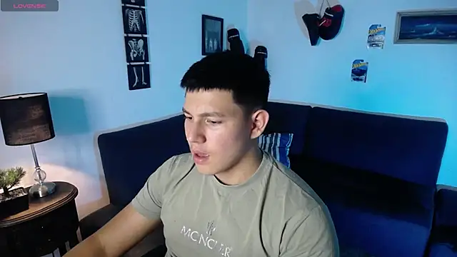 JamesCr  online show from 04/10/26, 11:23