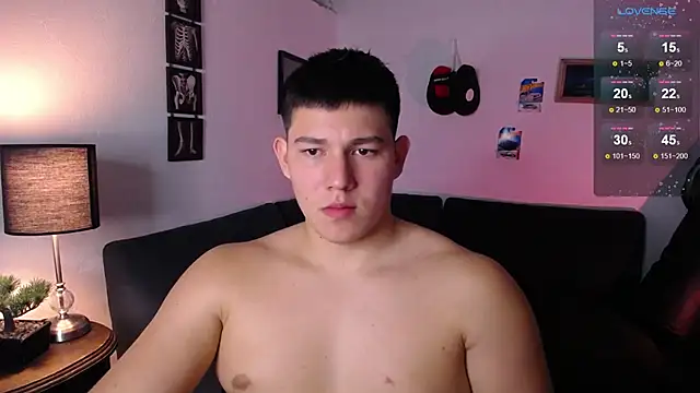 JamesCr  online show from 02/19/26, 01:57