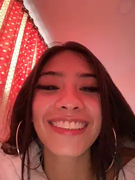 Snapshot of TayylorSexx chatting on 03/03/25, 12:17 TayylorSexx online show from 03/03/25, 12:17