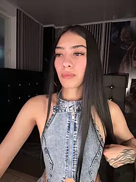 Snapshot of TayylorSexx chatting on 02/13/26, 03:39 TayylorSexx online show from 02/13/26, 03:39