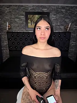 Snapshot of TayylorSexx chatting on 05/16/26, 02:21 TayylorSexx online show from 05/16/26, 02:21