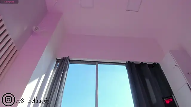 bella lovers  online show from 09/10/25, 12:48