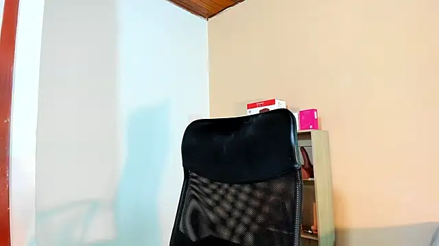 Violetta 0 online show from 03/03/26, 12:23