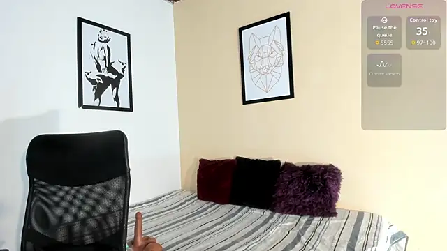 Violetta 0 online show from 04/11/26, 12:31