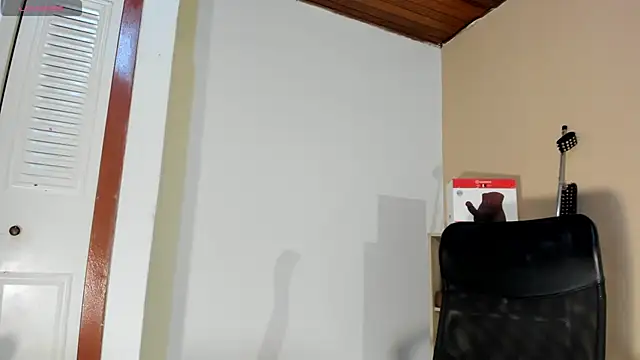 Violetta 0 online show from 12/18/25, 02:10