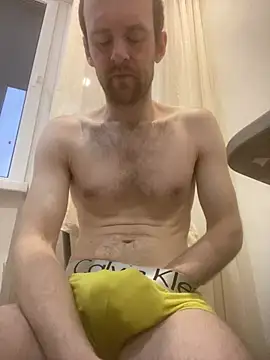 LynnAhNight online show from 03/27/26, 03:15