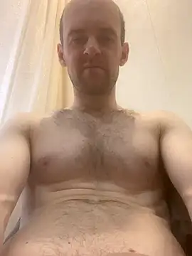 LynnAhNight online show from 11/09/25, 04:49