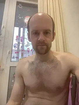 LynnAhNight online show from 03/23/26, 02:17