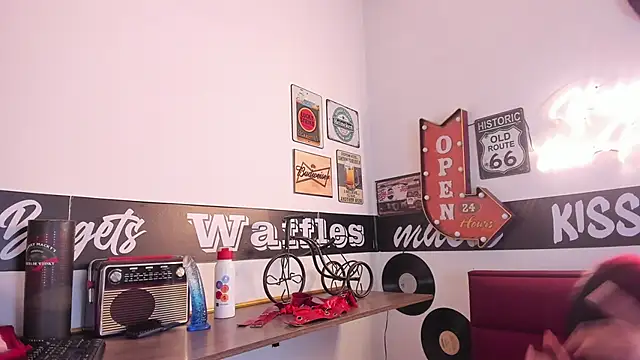 cassidy blossom online show from 03/11/25, 08:30