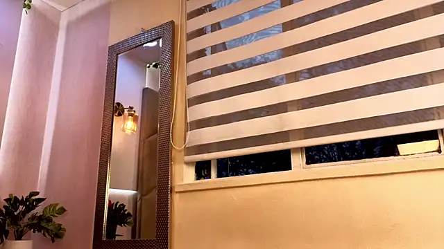 AzunaStar online show from 03/28/26, 11:06