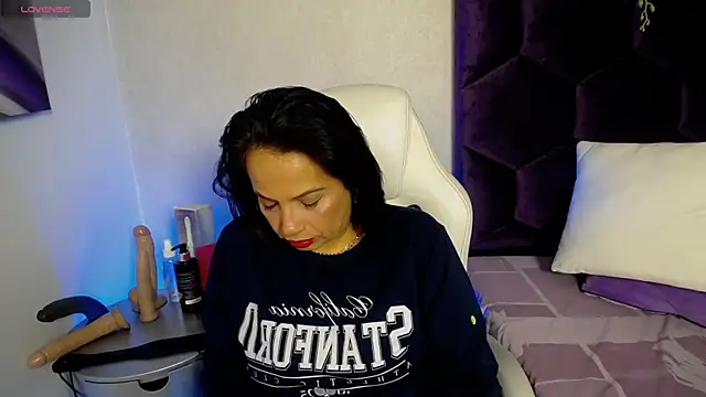 GochitaWild online show from 11/19/25, 08:20