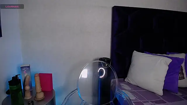 GochitaWild online show from 09/10/25, 07:57