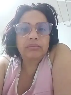 GochitaWild online show from 12/15/25, 04:35